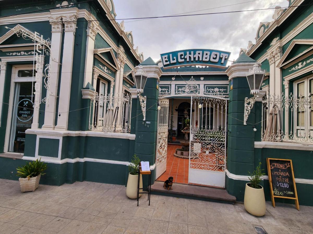 El Chabot Fan Hostel Salta Buitenkant foto